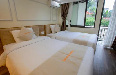 Twin Room with Terrace — Tom Central Homestay